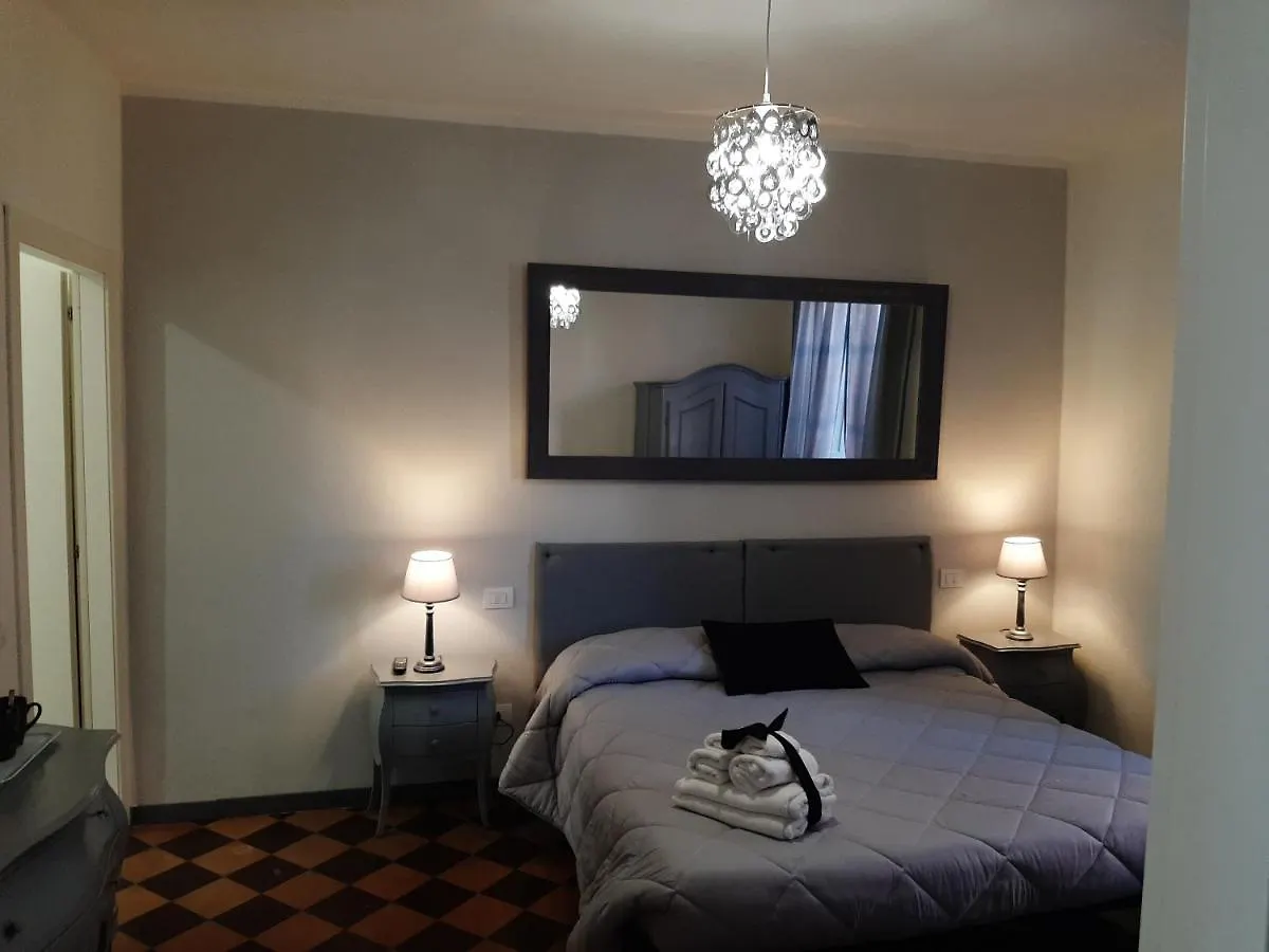 B&B Principe Calaf 3 루카 이탈리아