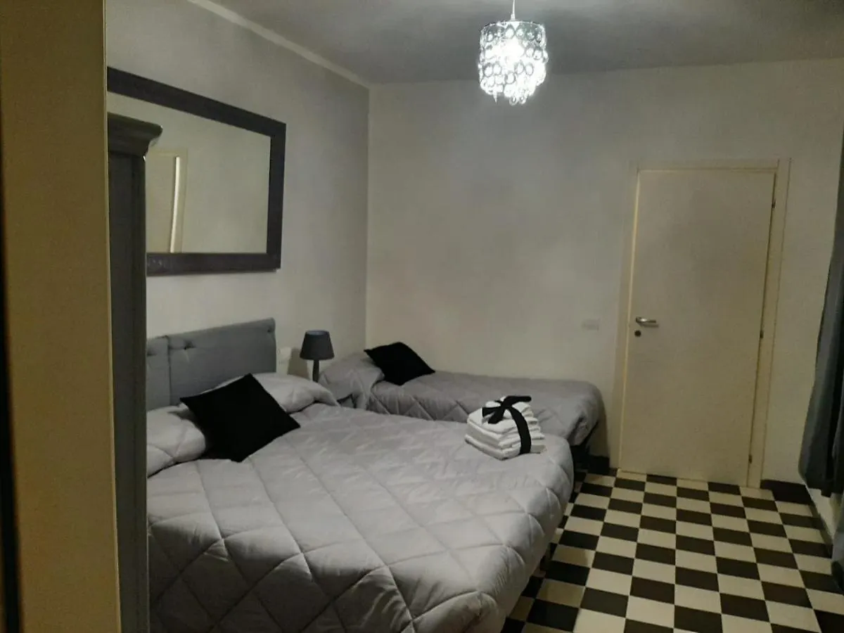 B&B Principe Calaf 3 Lucques 2*,