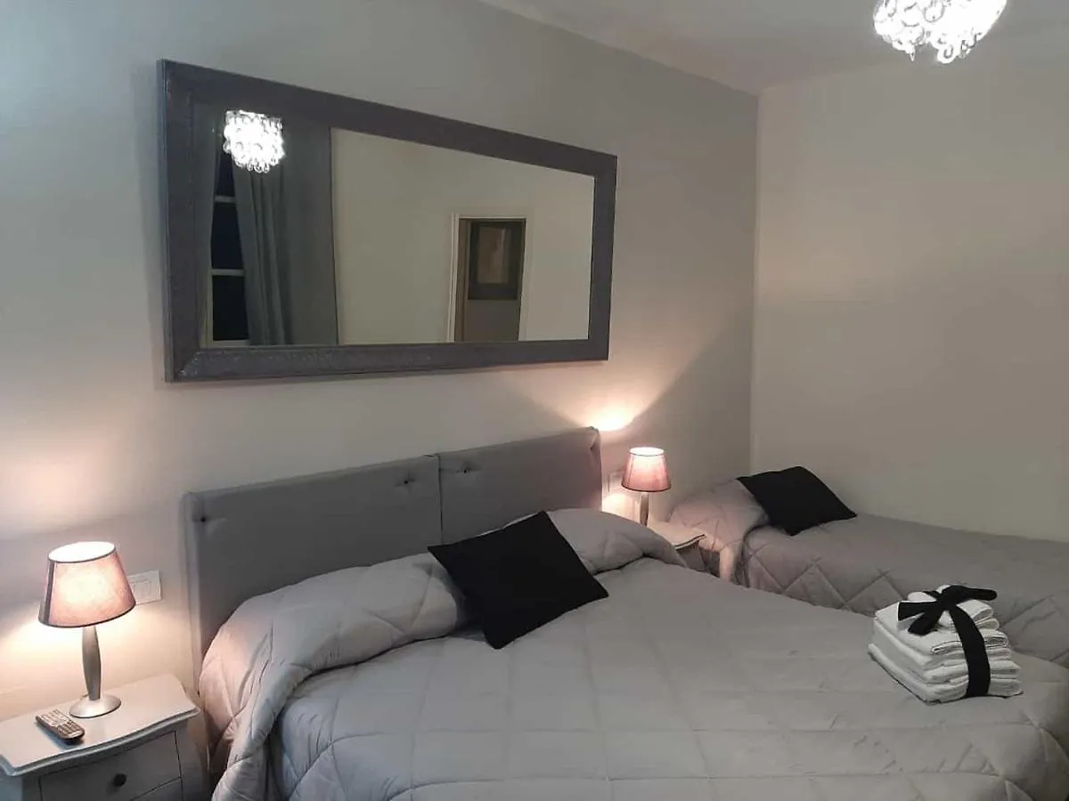 Couette-café B&B Principe Calaf 3 Lucques