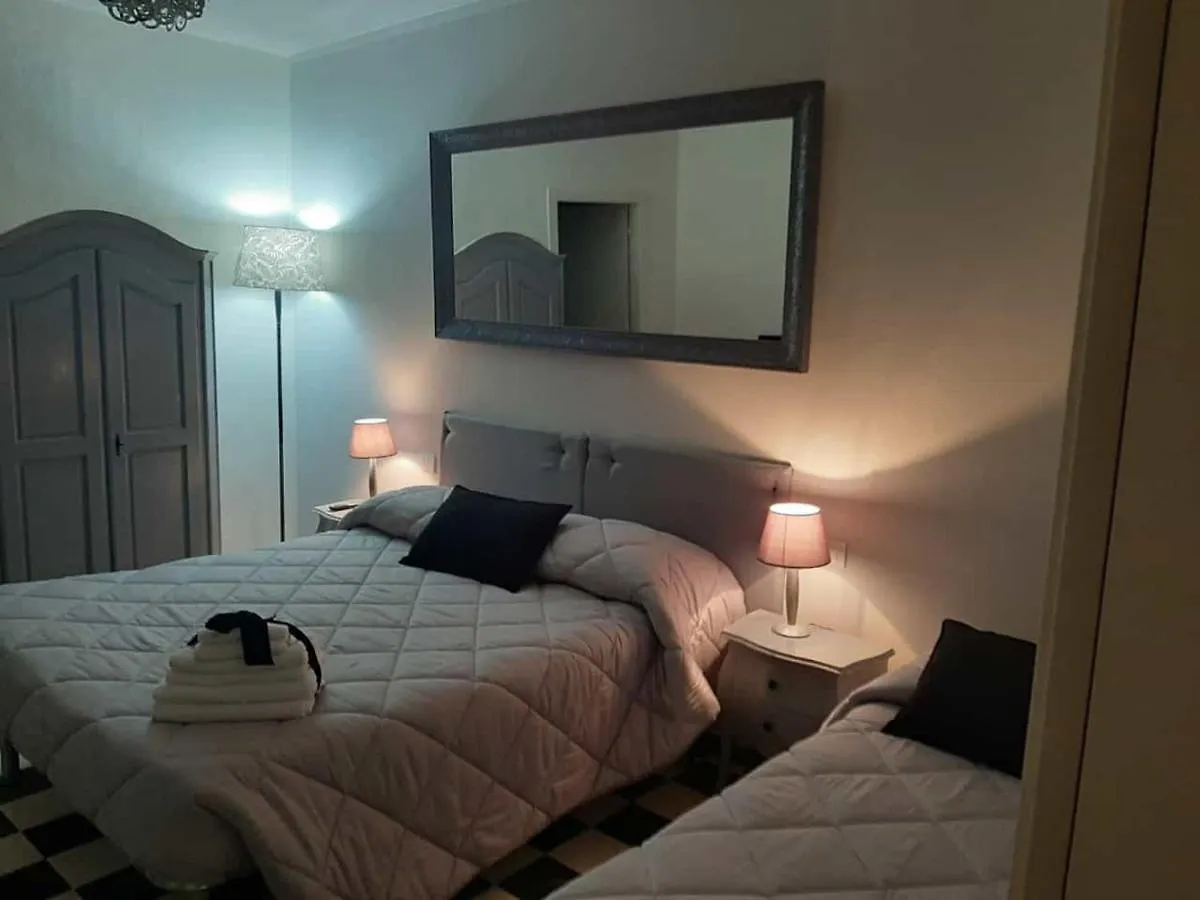 Couette-café B&B Principe Calaf 3 Lucques