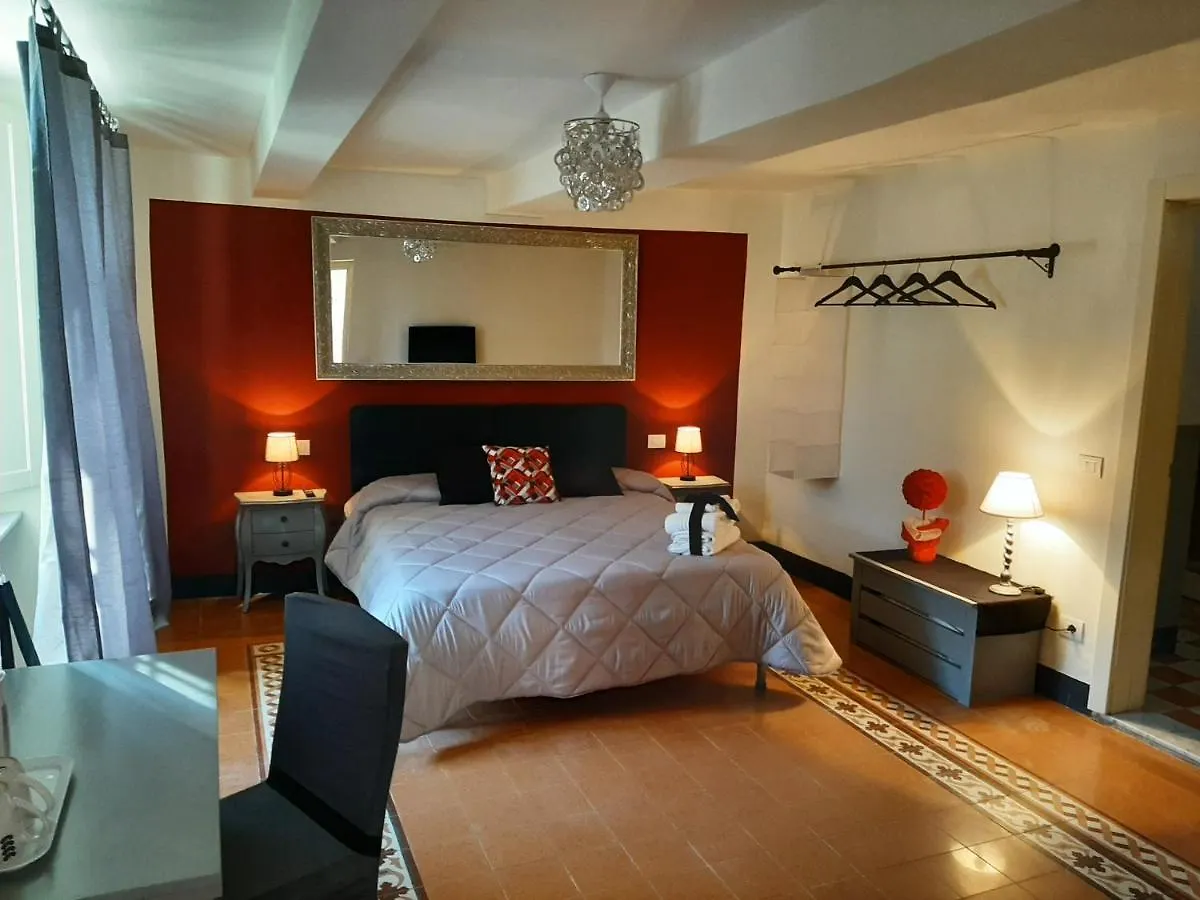 B&B Principe Calaf 3 Lucca Alojamento de Acomodação e Pequeno-almoço