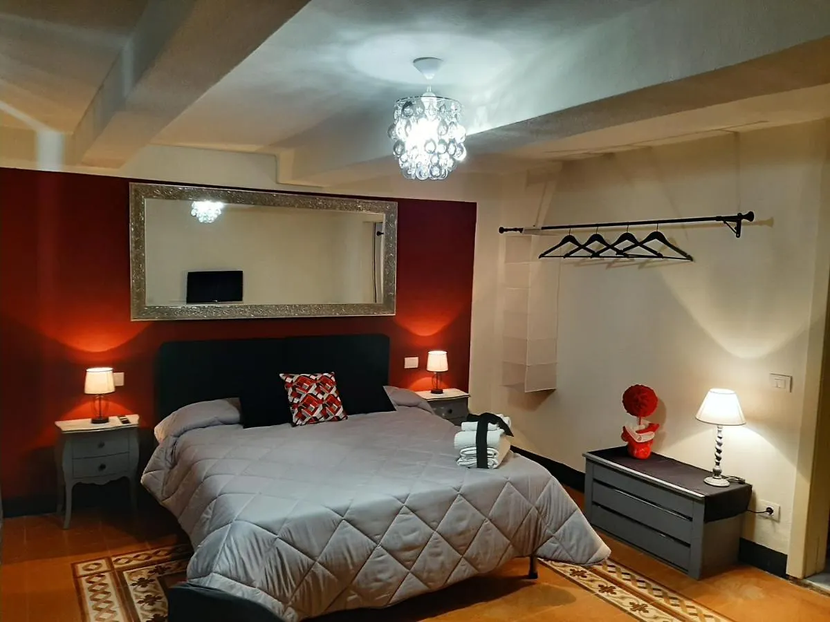 ** Alojamento de Acomodação e Pequeno-almoço B&B Principe Calaf 3 Lucca Itália