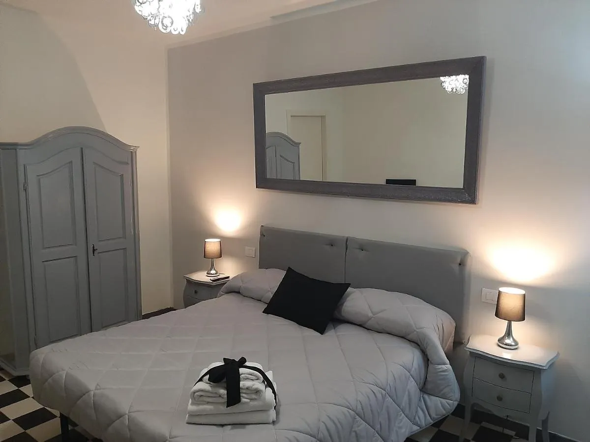 B&B Principe Calaf 3 Lucca 2*,  Italia
